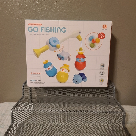 Lock Target GO Fishing baby bath toy set NIB 18 months and up - Picture 1 of 10